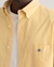 Camisa manga larga de hombre Gant Lisa amarillo - Imagen 2